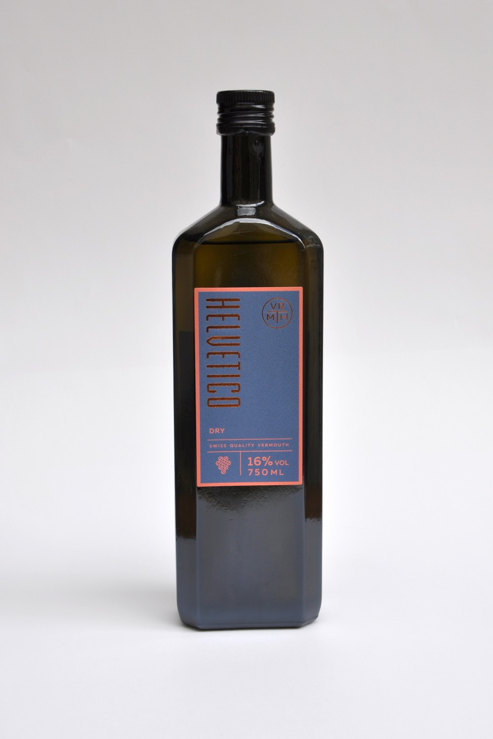 Helvetico Vermouth Dry. 